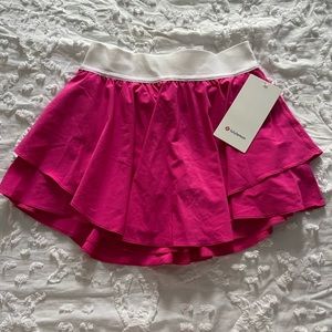 NWT Lululemon Court Rival HR skirt